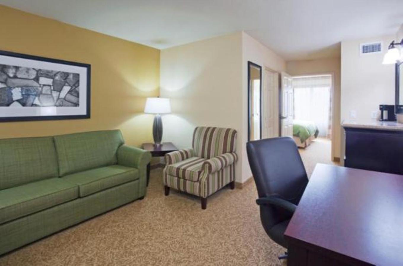 Country Inn & Suites By Radisson, Minot, Nd Exterior foto